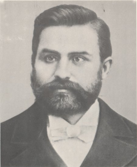 Александър Коюмджиев, учител-революционер, борец за освобождението на българския народ. Четник на войводата Христо Чернопеев.