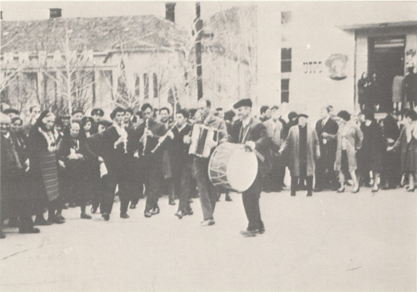 Първата земляческа среща на заровци в Благоевград, 1968 г.