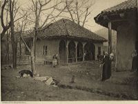 35. SERBISCHES BAUERHAUS