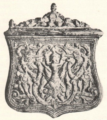Powder-flask from the time of the Revolution