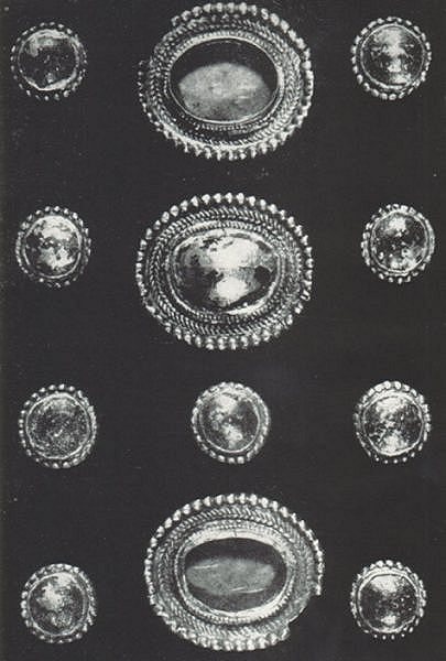 Мадара. Втори коланен накит. VIII век